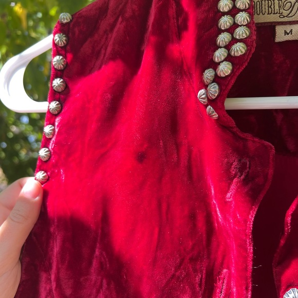 Double D Ranch red velvet western vest - Picture 5 of 8